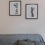 Hb Modern *