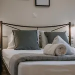Hb Modern