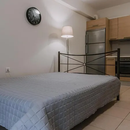 Hb Modern アパート トロン