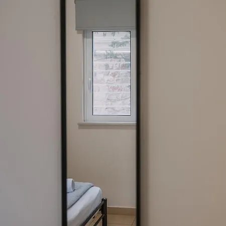 アパート Hb Modern