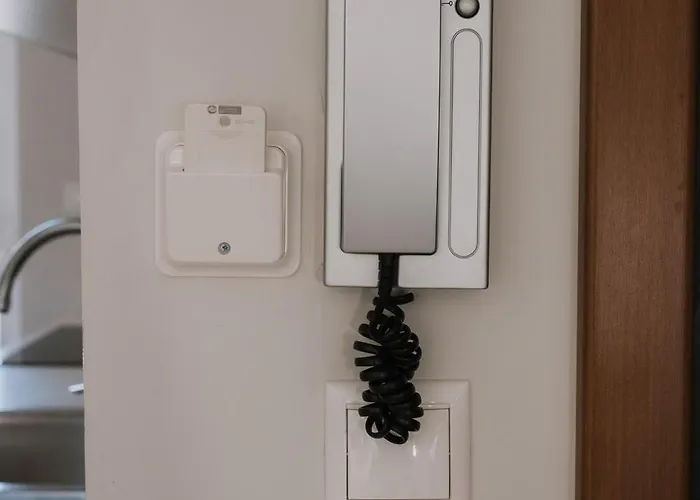 Hb Modern * Τολό